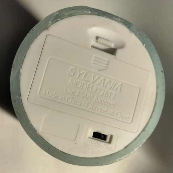 Sylvania Flameless Candle Blue Battery Operated Timer Feature Pillar 4x3 inch - Picture 9 of 11